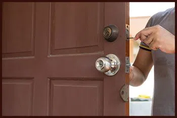 Manchester CT Locksmith Store Manchester, CT 860-327-4310 Manchester CT Locksmith Store Manchester, CT 860-327-4310 - zip-01